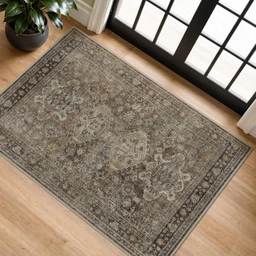 Bavni Vintage Medallion Rugs — Sage